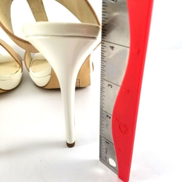 NWOT!!! Micheal by Micheal Kors T-Strap Sandals Size 8. S756 - Picture 4 of 8